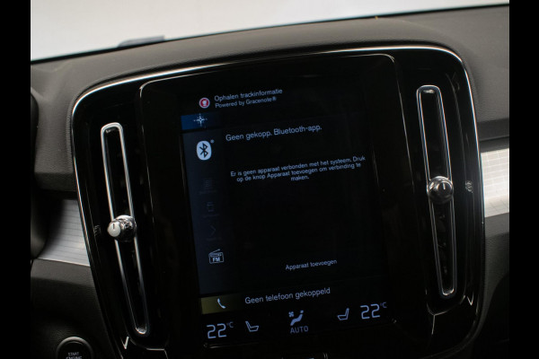 Volvo XC40 1.5 T4 Recharge Inscription Expression (APPLE CARPLAY,NAVI,LED,HARMAN/KARDON,SPORTSTOELEN,TREKHAAK,360 VIEW,CAMERA,PDC)