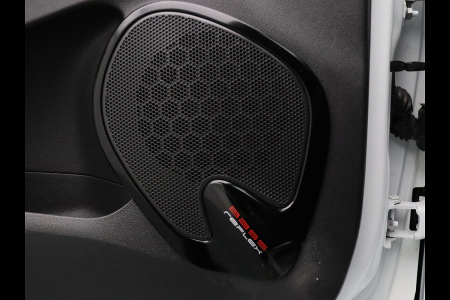 Renault Clio Estate 90pk TCe Zen Airco | Cruise | Carplay | Parkeersens. achter | Trekhaak