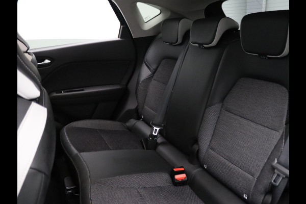 Renault Captur 100pk TCe Intens Cruise | Climate | Carplay | Navi | Parkeersens. achter