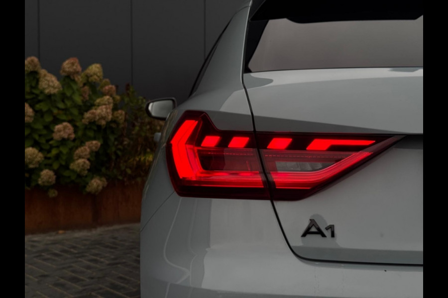 Audi A1 Sportback 35 TFSI 3x S line M24 NAVI CAMERA PDC LEDER LED SPORTVELGEN