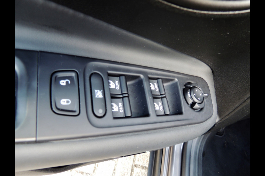 Jeep Renegade 1.0T 120PK NightEagle | Keyless | Navi |