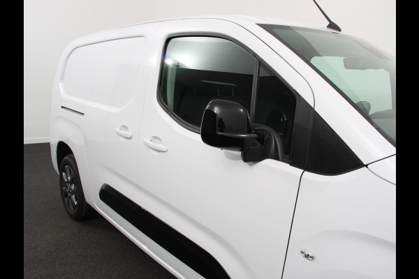 Opel Combo 1.5 BlueHDi 130 S&S L2 Automaat | Apple Carplay / Android Auto | Navigatie | Trekhaak | Airco | Camera Cruise Control | Parkeersensoren V+A | DAB