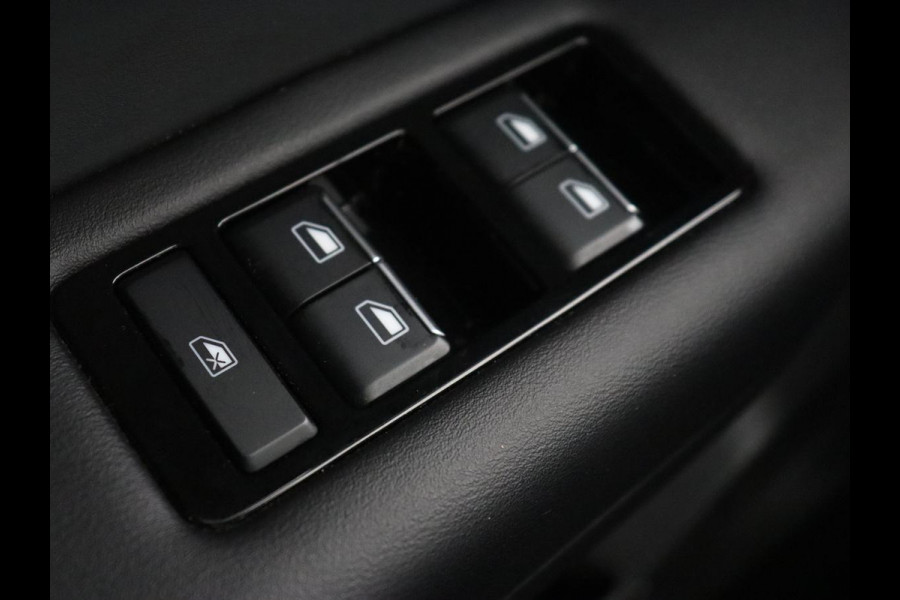 Aiways U5 63 kWh Premium | Panoramadak | Leder | Stoelverwarming | Adaptive cruise | Carplay | 360 camera | Full LED | Keyless