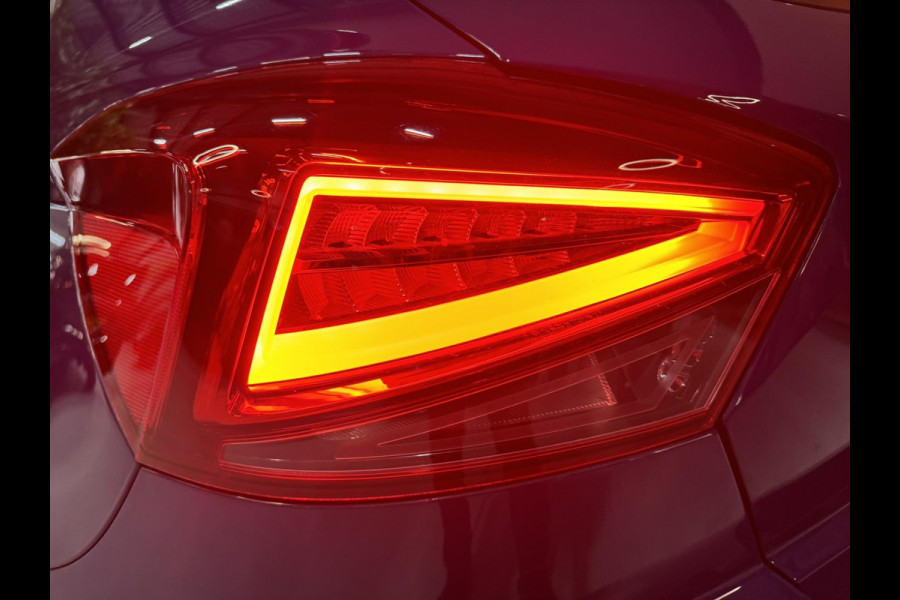 Seat Ibiza 1.0 TSI Style Garantie Trekhaak Carplay StoelVW Beats DAB PDC Led Cruise Clima Navi Rijklaar