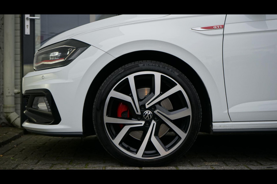 Volkswagen Polo 2.0 TSI GTI AUTOMAAT-ACC-BEATS-CAMERA-CARPLAY-KEYLESS-LED-MODE-NAVIGATIE-PANORAMA-VIRTUEEL