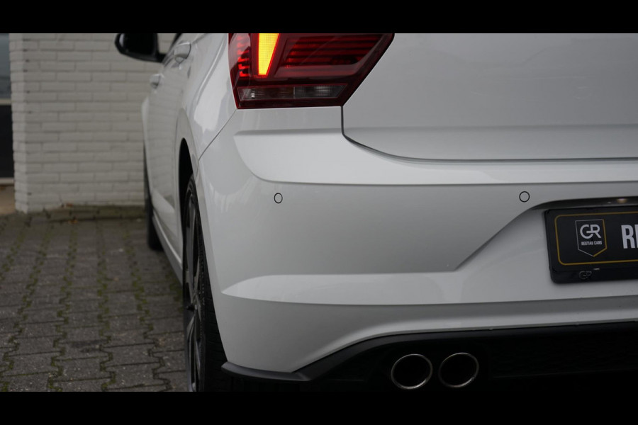 Volkswagen Polo 2.0 TSI GTI AUTOMAAT-ACC-BEATS-CAMERA-CARPLAY-KEYLESS-LED-MODE-NAVIGATIE-PANORAMA-VIRTUEEL
