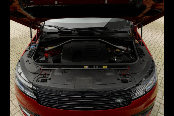 Land Rover Range Rover Sport 3.0 P510e First Edition - Pano - Rear Seat Entertainment - 4-wiel Sturing