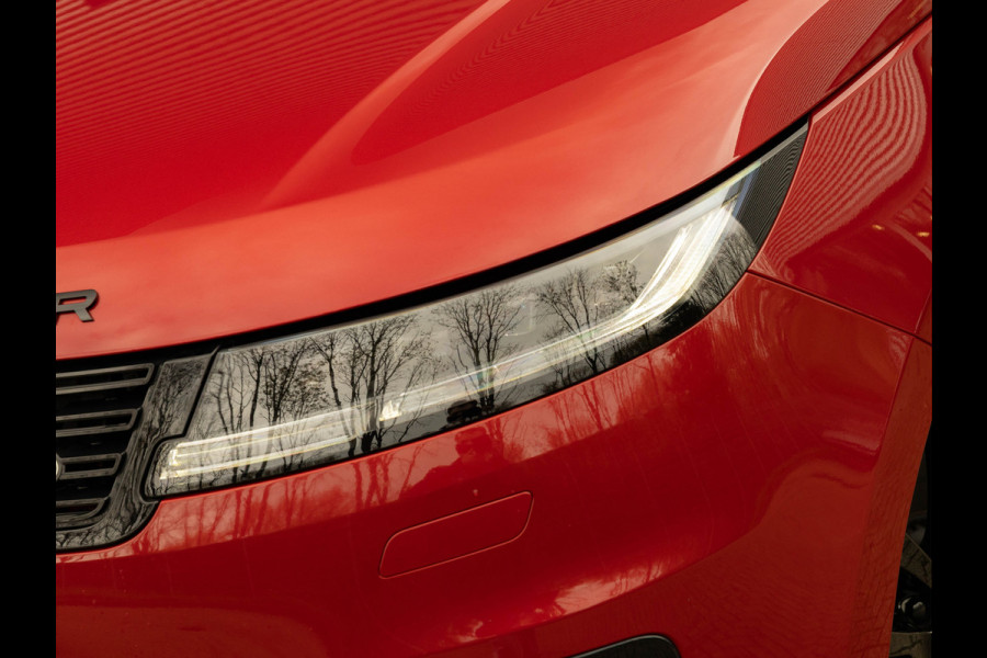 Land Rover Range Rover Sport 3.0 P510e First Edition - Pano - Rear Seat Entertainment - 4-wiel Sturing