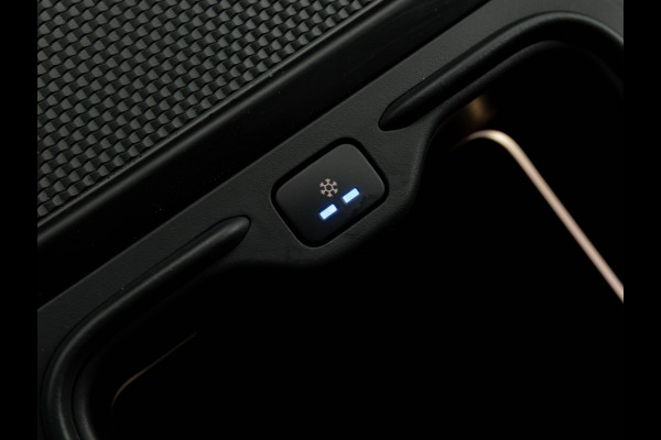 Land Rover Range Rover Sport 3.0 P510e First Edition - Pano - Rear Seat Entertainment - 4-wiel Sturing