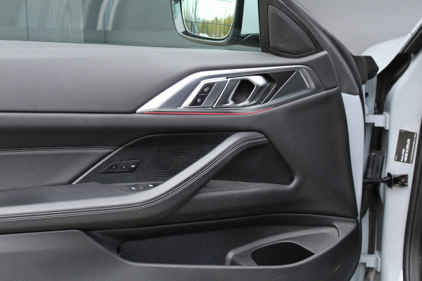 BMW 4 Serie Cabrio 430i | M-SPORT | LASER | MEMORY | AIRSCARF | STUURVERW | LEDER | CARPLAY | CAMERA |