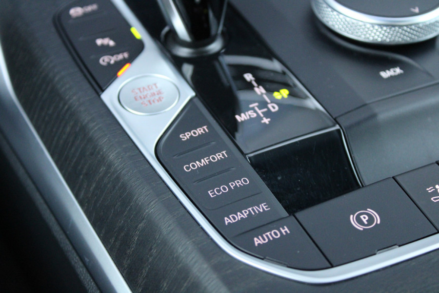 BMW 4 Serie Cabrio 430i | M-SPORT | LASER | MEMORY | AIRSCARF | STUURVERW | LEDER | CARPLAY | CAMERA |