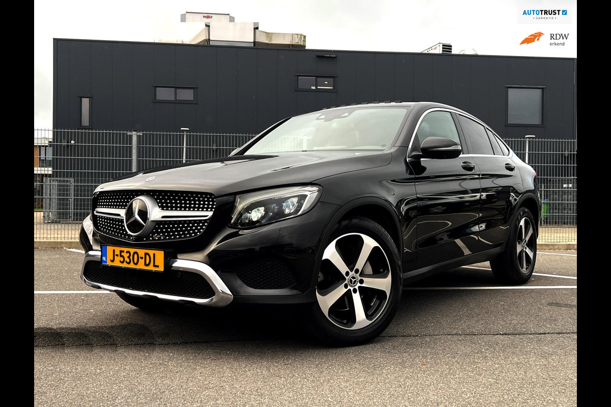 Mercedes-Benz GLC Coupé 250 4MATIC Business Solution AMG Carplay_stuurverw_Trekh