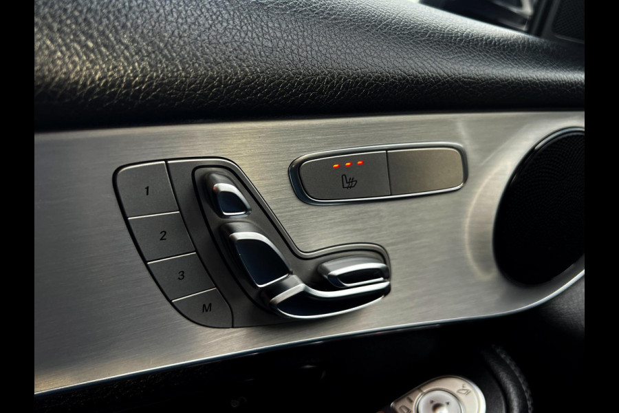 Mercedes-Benz GLC Coupé 250 4MATIC Business Solution AMG Carplay_stuurverw_Trekh