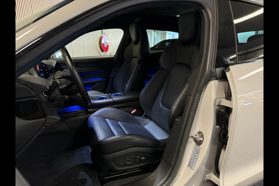 Porsche Taycan Cross Turismo 4 93 kWh OFFROAD DESIGN-18 WEGS-WARMTEPOMP-PANORAMA-CHRONO-ZEER COMPL