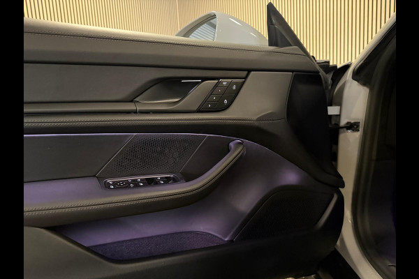 Porsche Taycan Cross Turismo 4 93 kWh OFFROAD DESIGN-18 WEGS-WARMTEPOMP-PANORAMA-CHRONO-ZEER COMPL