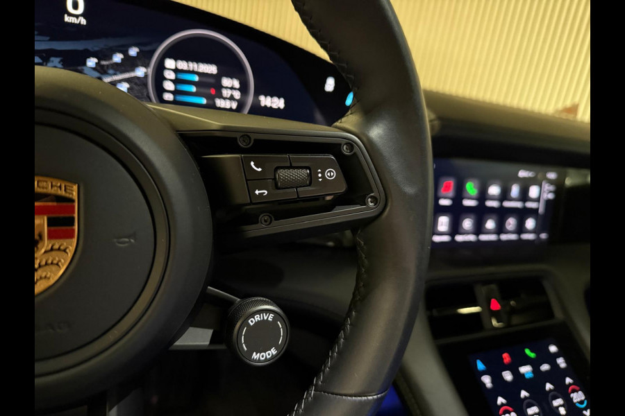 Porsche Taycan Cross Turismo 4 93 kWh OFFROAD DESIGN-18 WEGS-WARMTEPOMP-PANORAMA-CHRONO-ZEER COMPL