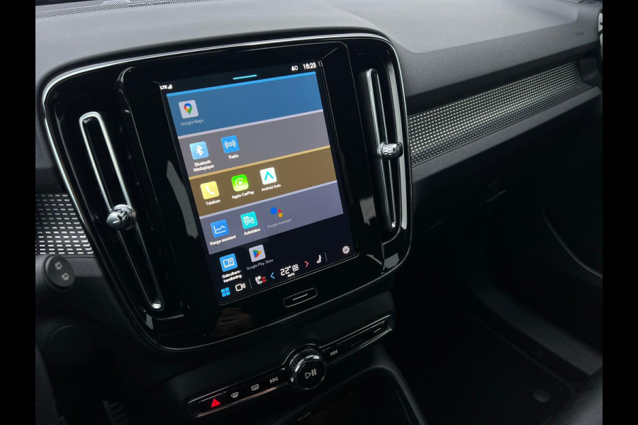 Volvo XC40 Recharge P8 AWD R-Design NL AUTO | LEDER | CAMERA | HARMAN KARDON | STUURWIEL VERW