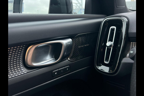 Volvo XC40 Recharge P8 AWD R-Design NL AUTO | LEDER | CAMERA | HARMAN KARDON | STUURWIEL VERW