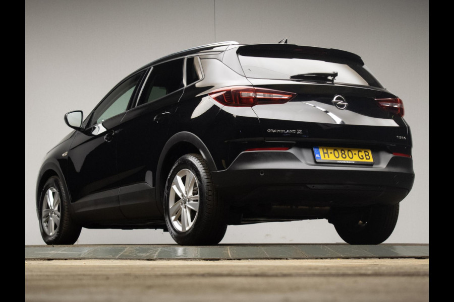 Opel Grandland X 1.2 Turbo Business Executive Sport (APPLE CARPLAY,NAVI,LED,STOELVERWARMING,LANE ASSIST,PDC,CRUISE,SPORTSTOELEN)