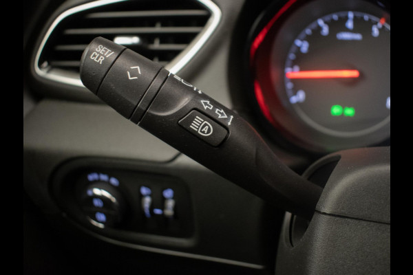 Opel Grandland X 1.2 Turbo Business Executive Sport (APPLE CARPLAY,NAVI,LED,STOELVERWARMING,LANE ASSIST,PDC,CRUISE,SPORTSTOELEN)