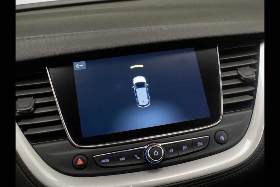 Opel Grandland X 1.2 Turbo Business Executive Sport (APPLE CARPLAY,NAVI,LED,STOELVERWARMING,LANE ASSIST,PDC,CRUISE,SPORTSTOELEN)