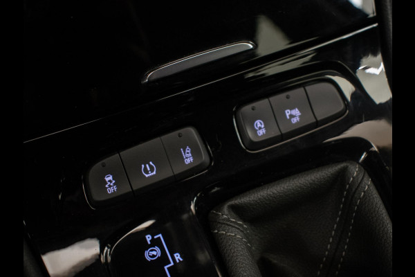 Opel Grandland X 1.2 Turbo Business Executive Sport (APPLE CARPLAY,NAVI,LED,STOELVERWARMING,LANE ASSIST,PDC,CRUISE,SPORTSTOELEN)