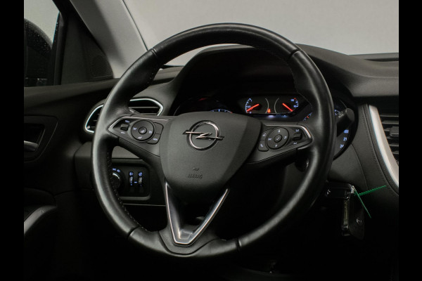 Opel Grandland X 1.2 Turbo Business Executive Sport (APPLE CARPLAY,NAVI,LED,STOELVERWARMING,LANE ASSIST,PDC,CRUISE,SPORTSTOELEN)