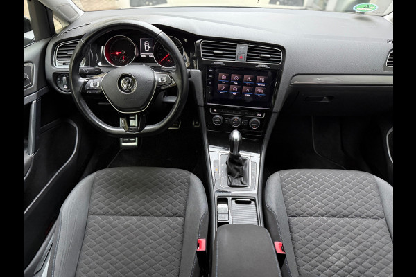 Volkswagen Golf 1.6 TDI Highline Business R l Facelift l Navi l PDC l ACC l Distr VV l Rijdt & Schakelt zeer goed l