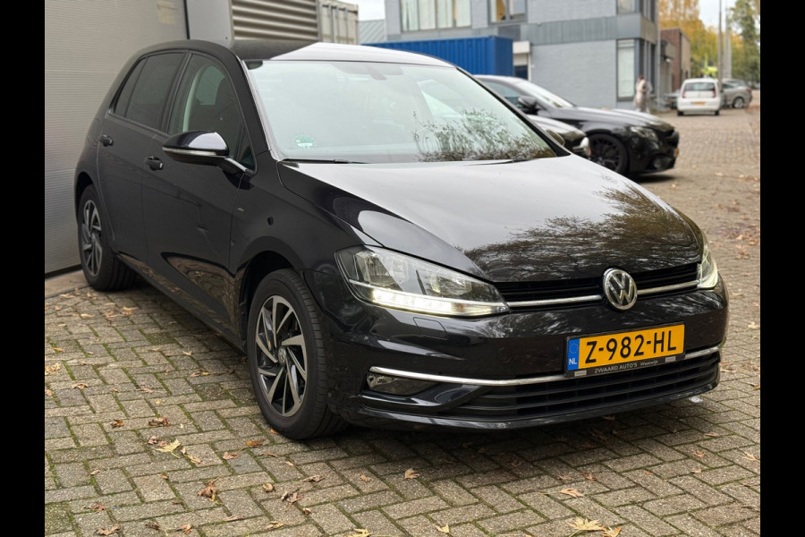 Volkswagen Golf 1.6 TDI Highline Business R l Facelift l Navi l PDC l ACC l Distr VV l Rijdt & Schakelt zeer goed l