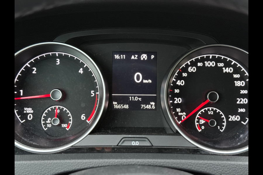 Volkswagen Golf 1.6 TDI Highline Business R l Facelift l Navi l PDC l ACC l Distr VV l Rijdt & Schakelt zeer goed l