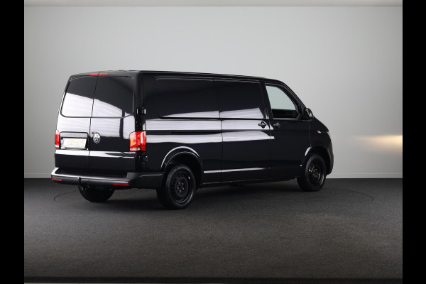 Volkswagen Transporter 2.0 TDI L2H3 28 110 pk | Verlengde garantie | Navigatie via App | Trekhaak | Parkeersensoren achter | Cruise control |