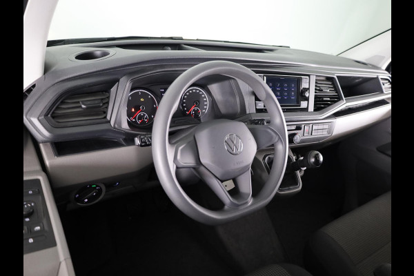 Volkswagen Transporter 2.0 TDI L2H3 28 110 pk | Verlengde garantie | Navigatie via App | Trekhaak | Parkeersensoren achter | Cruise control |