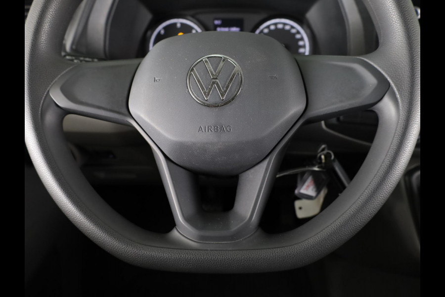 Volkswagen Transporter 2.0 TDI L2H3 28 110 pk | Verlengde garantie | Navigatie via App | Trekhaak | Parkeersensoren achter | Cruise control |