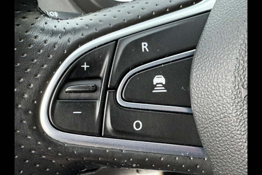 Renault Scénic 1.3 TCe Intens Automaat Adaptive cruise Clima Bose Apple / Android Trekhaak Camera v+a Parkeerhulp