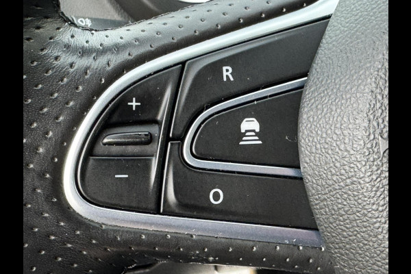 Renault Scénic 1.3 TCe Intens Automaat Adaptive cruise Clima Bose Apple / Android Trekhaak Camera v+a Parkeerhulp