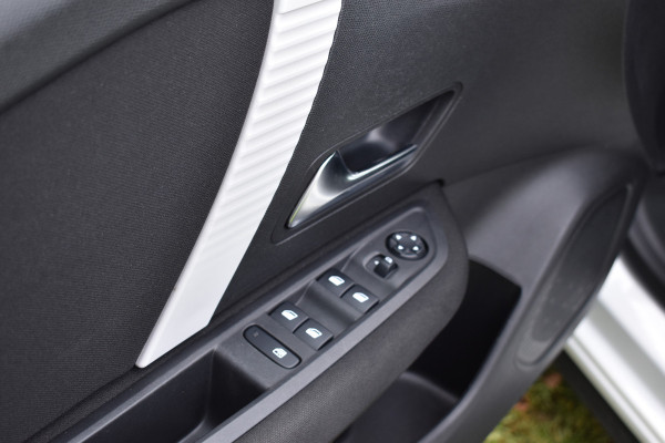 Citroën C4 1.2 Puretech Live Airco Cruisecontrol Carkit Btw auto Nieuwe-distriem