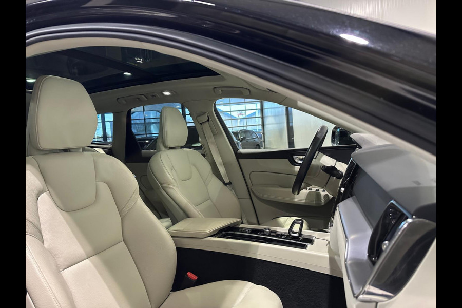 Volvo XC60 T6 Aut. LongRange Inscription Panoramadak Leder Parkeercamera 340pk