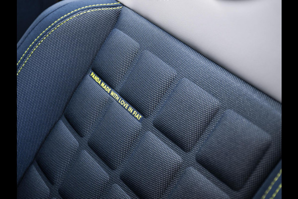 Fiat Grande Panda La Prima 44 kWh | Uit voorraad leverbaar | Clima | Cruise | Camera | Apple Carplay | 17" | Navi | Winter Pack