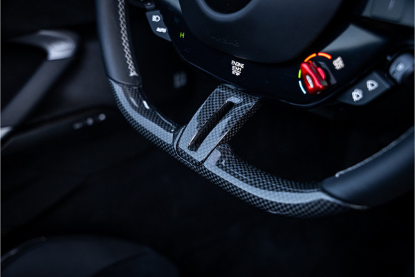 Ferrari 296 GTS 3.0 V6 - Verde Francesca | Spyder l 830PK! l Race Display l Racing Seats | Carbon