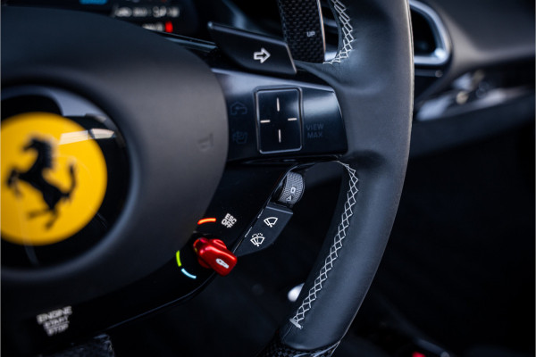 Ferrari 296 GTS 3.0 V6 - Verde Francesca | Spyder l 830PK! l Race Display l Racing Seats | Carbon