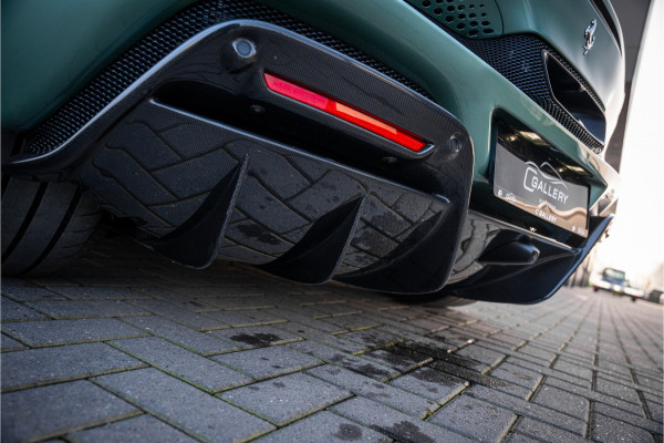 Ferrari 296 GTS 3.0 V6 - Verde Francesca | Spyder l 830PK! l Race Display l Racing Seats | Carbon