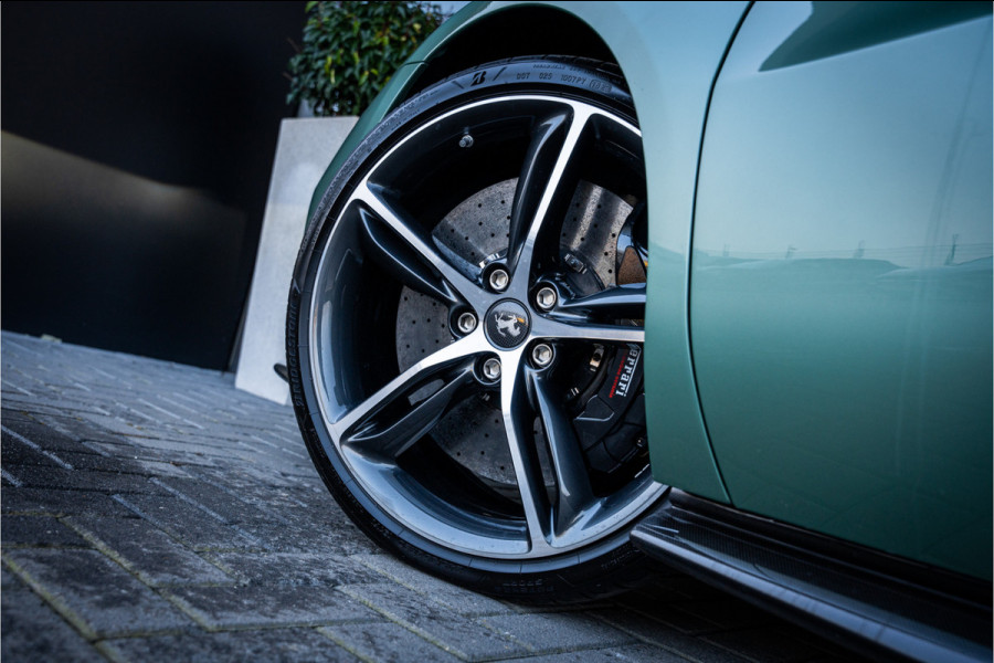 Ferrari 296 GTS 3.0 V6 - Verde Francesca | Spyder l 830PK! l Race Display l Racing Seats | Carbon