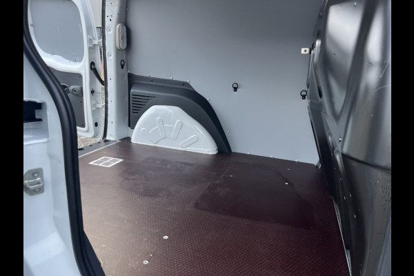 Renault Kangoo 1.5 dCi E6 R-link BPM Vrij! Lease €178 p/m, Airco, Navi , PDC, Trekhaak, Volledig onderhoudshistorie aanwezig