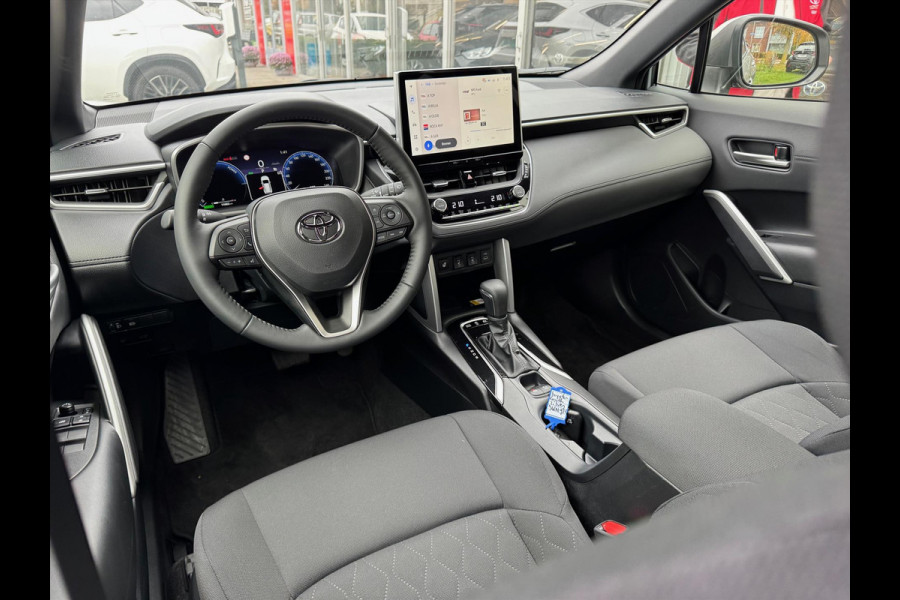 Toyota Corolla Cross 1.8 Hybrid Style | Dodehoekdetectie, Elektrische achterklep, Stoel + stuurverwarming, 18 inch, Apple carplay/Android auto