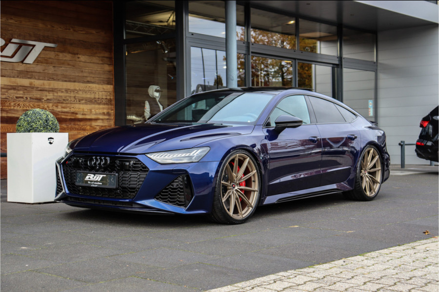 Audi RS7 4.0 V8 TFSI quattro **Dynamic Plus/4ws/Ceramic/Carbon/HUD/Pano/Matrix/360**