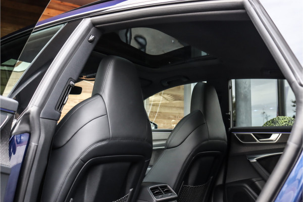 Audi RS7 4.0 V8 TFSI quattro **Dynamic Plus/4ws/Ceramic/Carbon/HUD/Pano/Matrix/360**