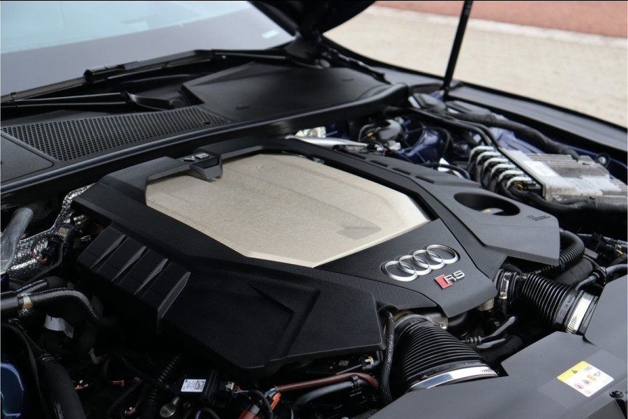 Audi RS7 4.0 V8 TFSI quattro **Dynamic Plus/4ws/Ceramic/Carbon/HUD/Pano/Matrix/360**