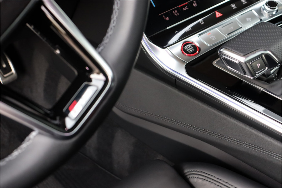 Audi RS7 4.0 V8 TFSI quattro **Dynamic Plus/4ws/Ceramic/Carbon/HUD/Pano/Matrix/360**