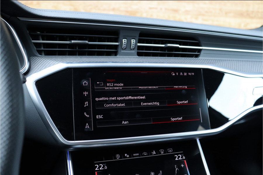 Audi RS7 4.0 V8 TFSI quattro **Dynamic Plus/4ws/Ceramic/Carbon/HUD/Pano/Matrix/360**