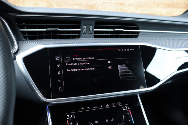 Audi RS7 4.0 V8 TFSI quattro **Dynamic Plus/4ws/Ceramic/Carbon/HUD/Pano/Matrix/360**